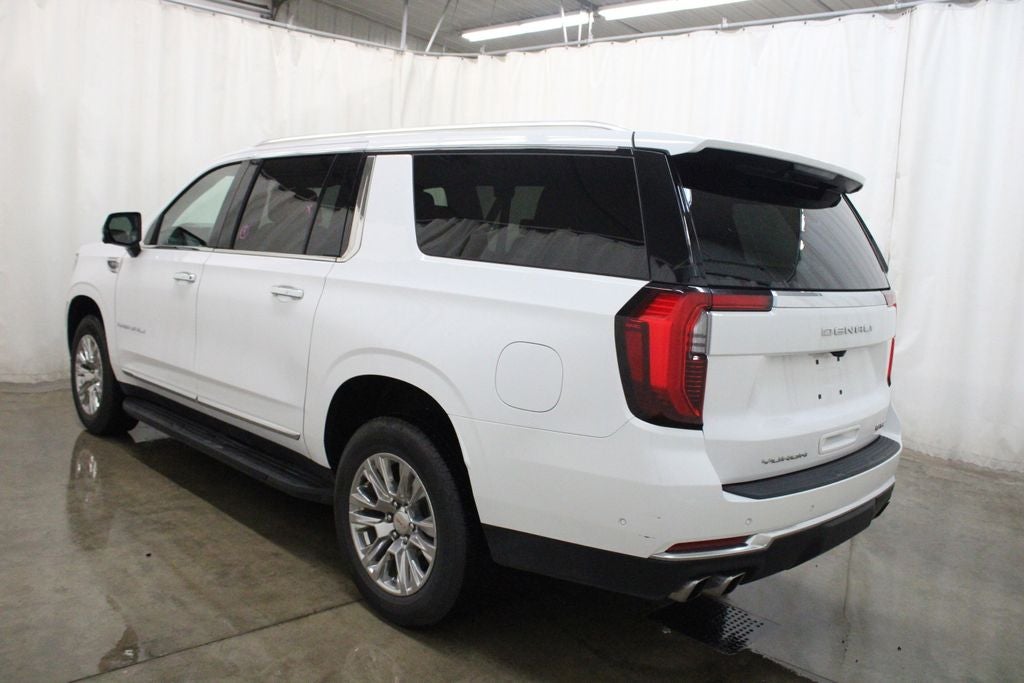 2025 GMC Yukon XL Denali 4WD