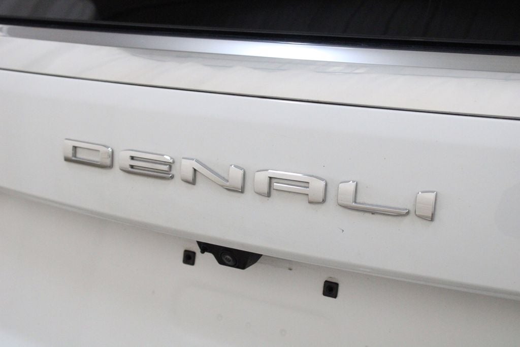 2025 GMC Yukon XL Denali 4WD