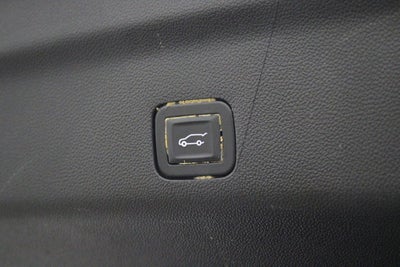 2025 GMC Yukon XL Denali 4WD