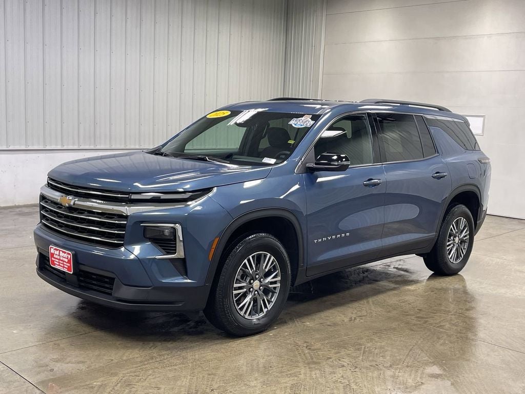 2025 Chevrolet Traverse LT AWD