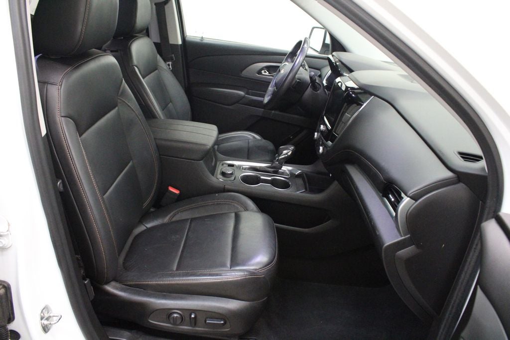 2021 Chevrolet Traverse LT