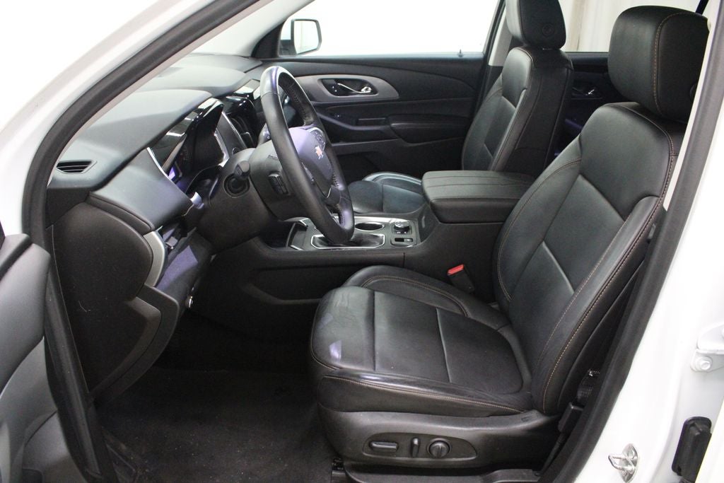 2021 Chevrolet Traverse LT