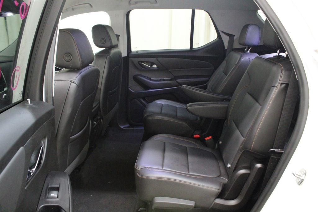 2021 Chevrolet Traverse LT
