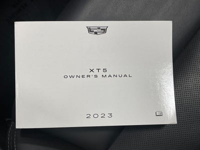 2023 Cadillac XT5 Sport
