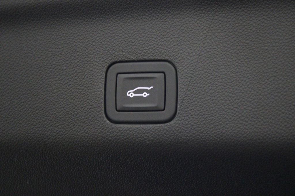 2024 Cadillac Escalade ESV Premium Luxury 4WD Diesel