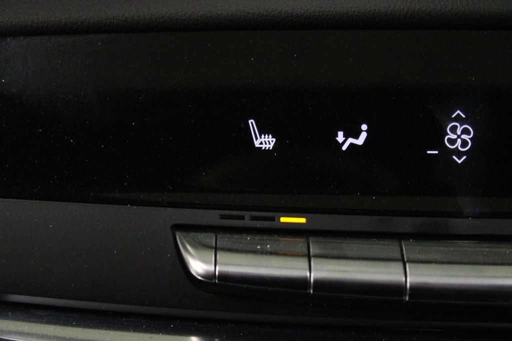2024 Cadillac Escalade ESV Premium Luxury 4WD Diesel