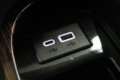 2024 Cadillac Escalade ESV Premium Luxury 4WD Diesel