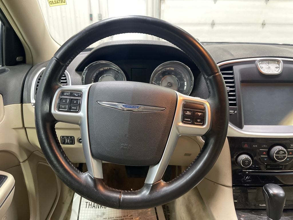 2011 Chrysler 300 Limited