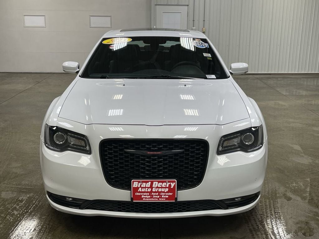2023 Chrysler 300 S