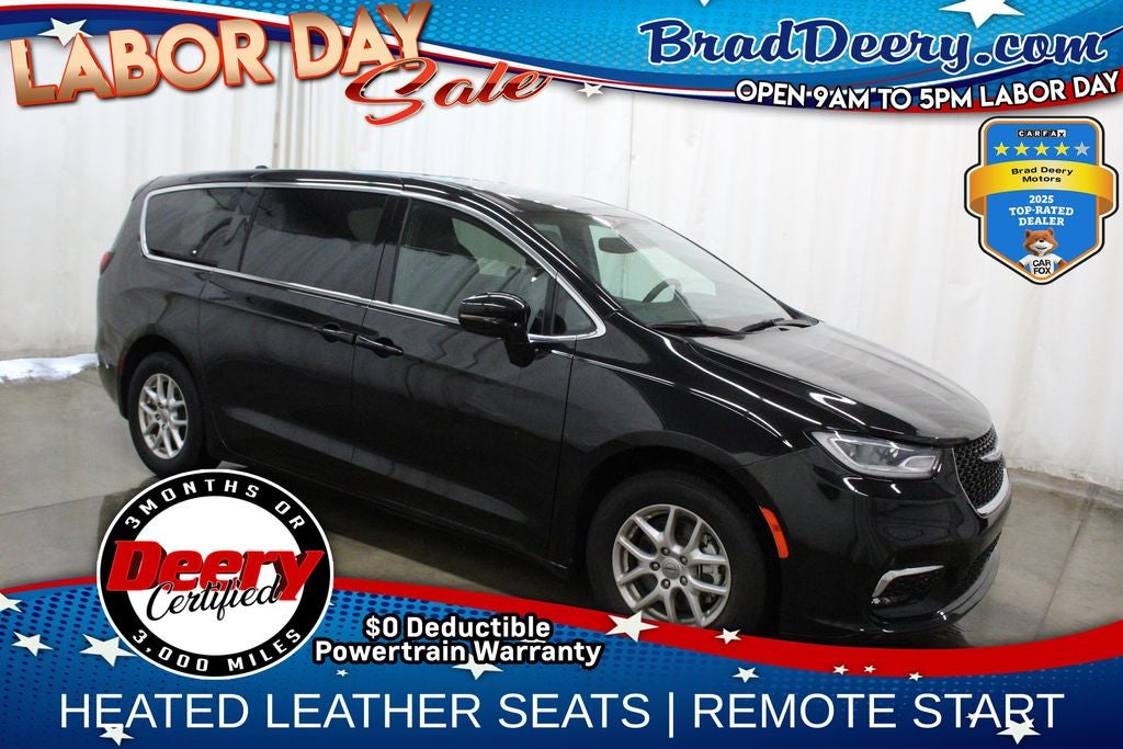 2025 Chrysler Pacifica Select