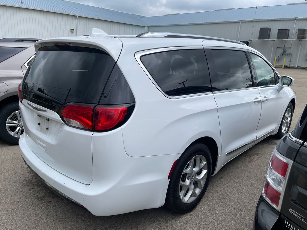 2018 Chrysler Pacifica Touring L