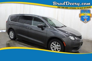 2020 Chrysler Voyager LX