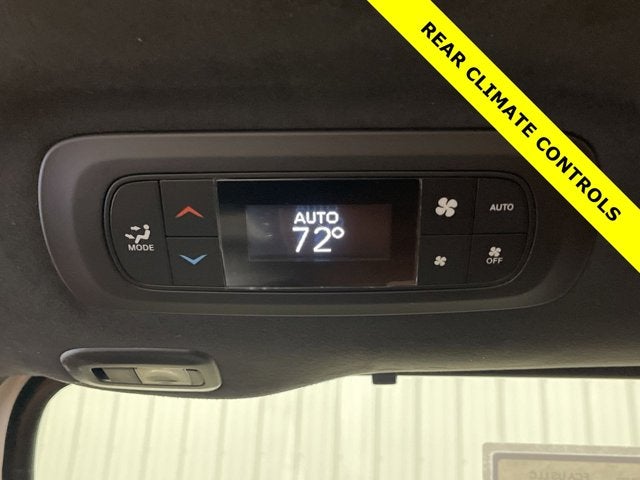 2026 Chrysler Pacifica Pinnacle AWD