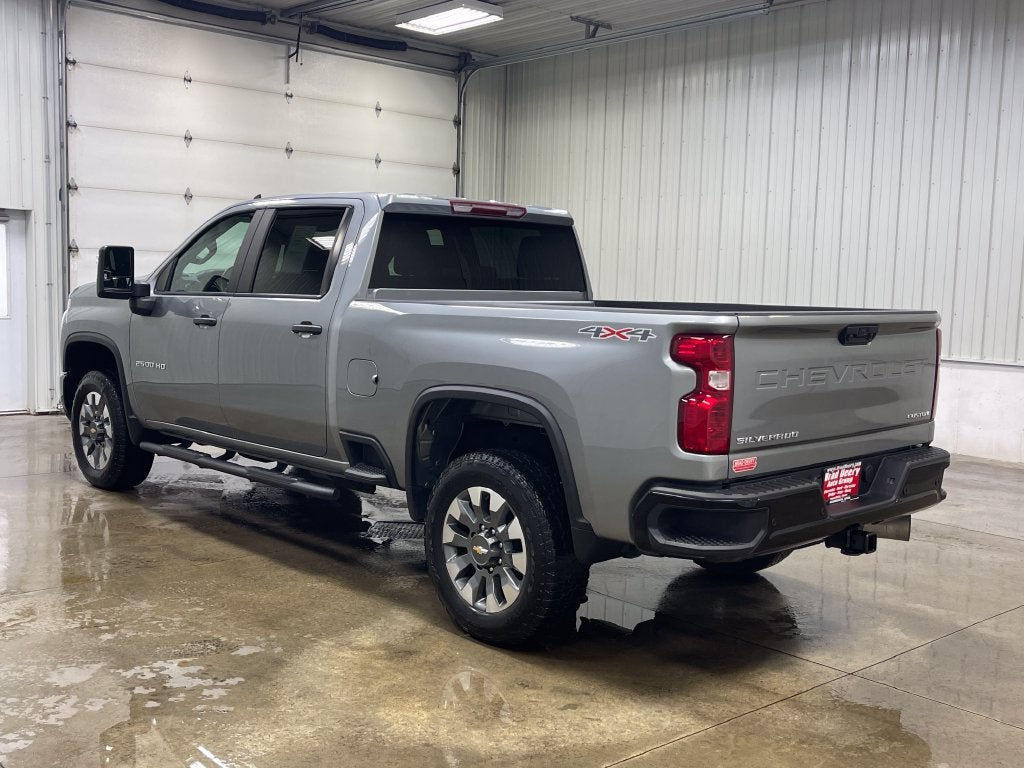 2025 Chevrolet Silverado 2500HD Custom