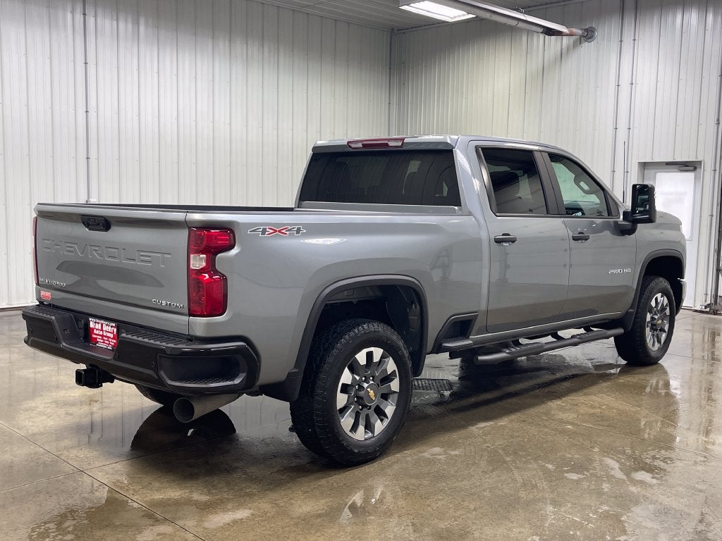 2025 Chevrolet Silverado 2500HD Custom