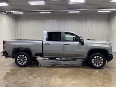 2025 Chevrolet Silverado 2500HD Custom