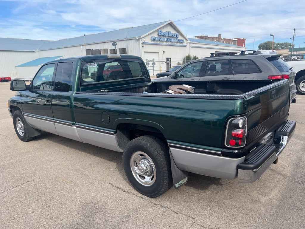 1998 Dodge Ram 2500 Base