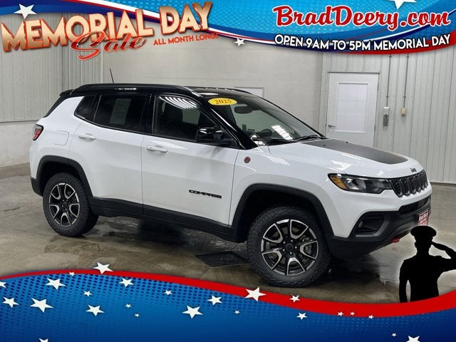 2025 Jeep Compass Trailhawk 4X4's photo