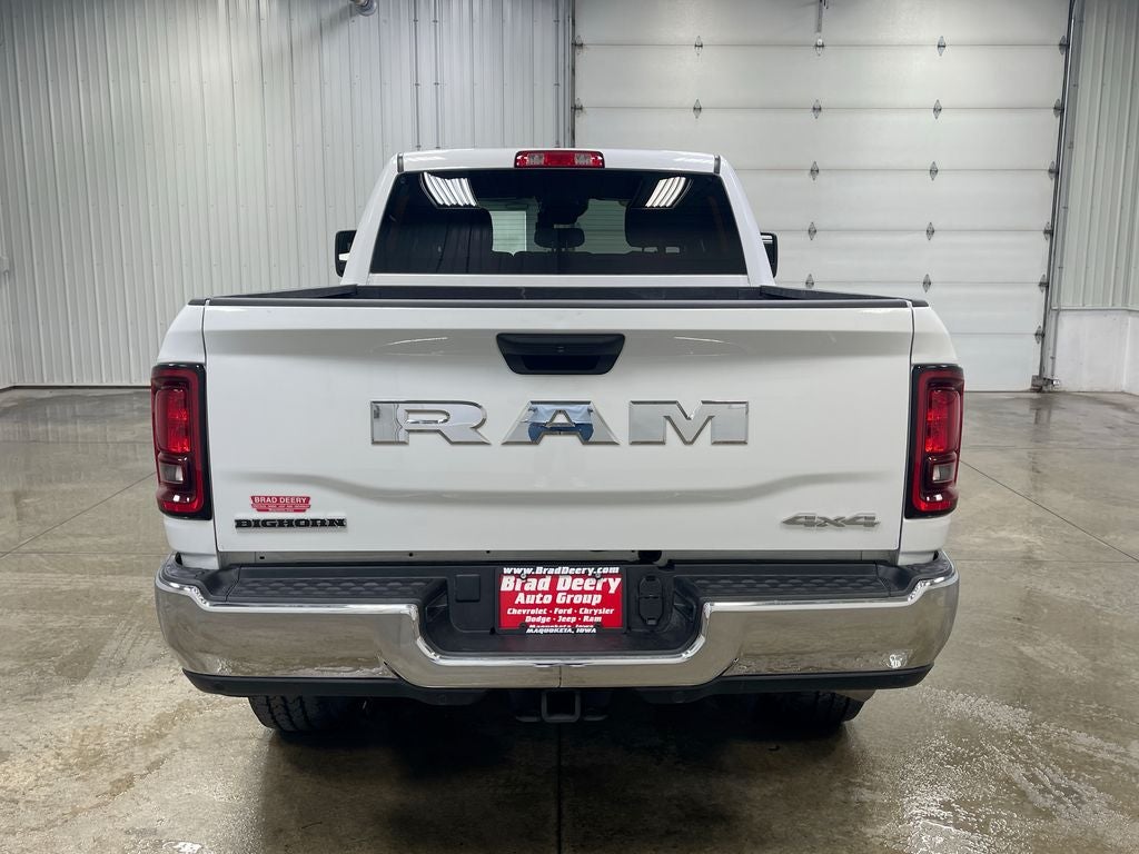 2025 RAM 2500 Big Horn Crew Cab 4X4 Diesel