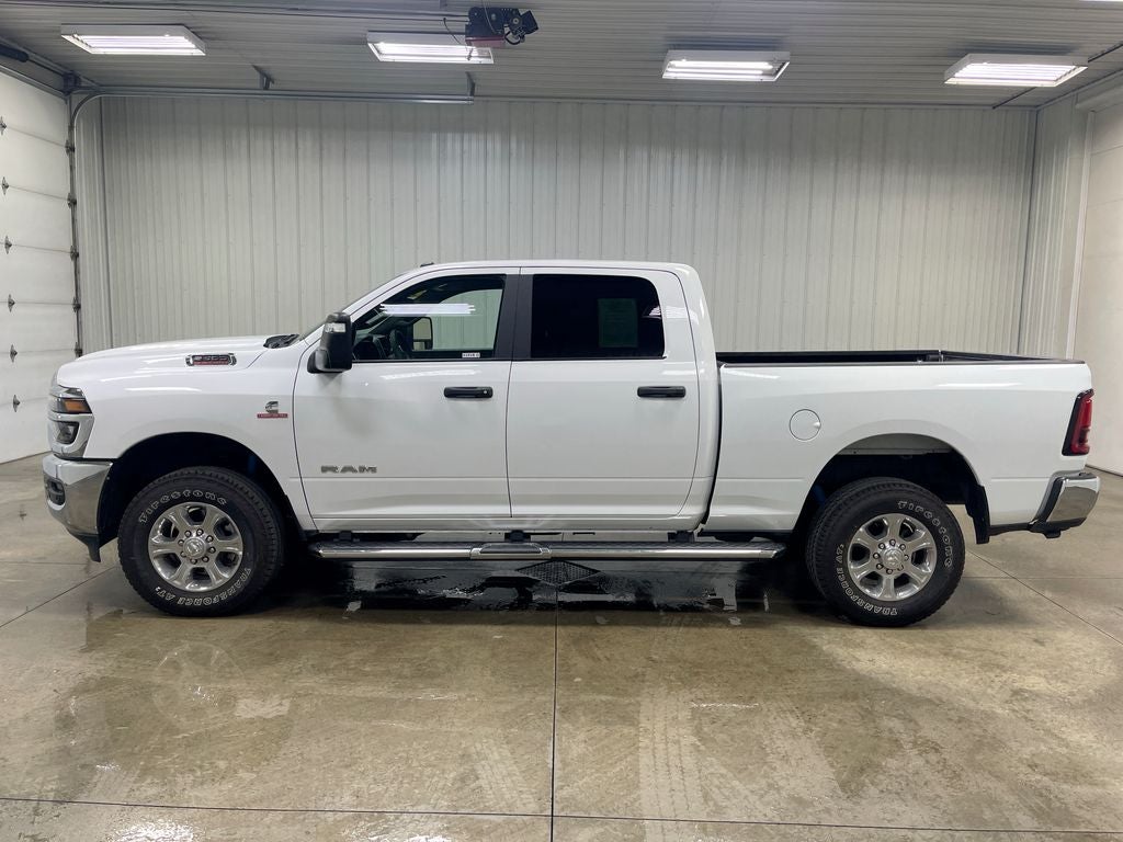 2025 RAM 2500 Big Horn Crew Cab 4X4 Diesel