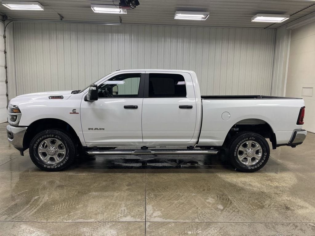 2025 RAM 2500 Big Horn Crew Cab 4X4 Diesel