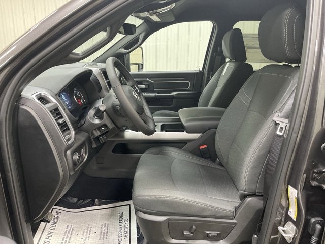 2026 RAM 2500 Big Horn Crew Cab 4X4 Diesel