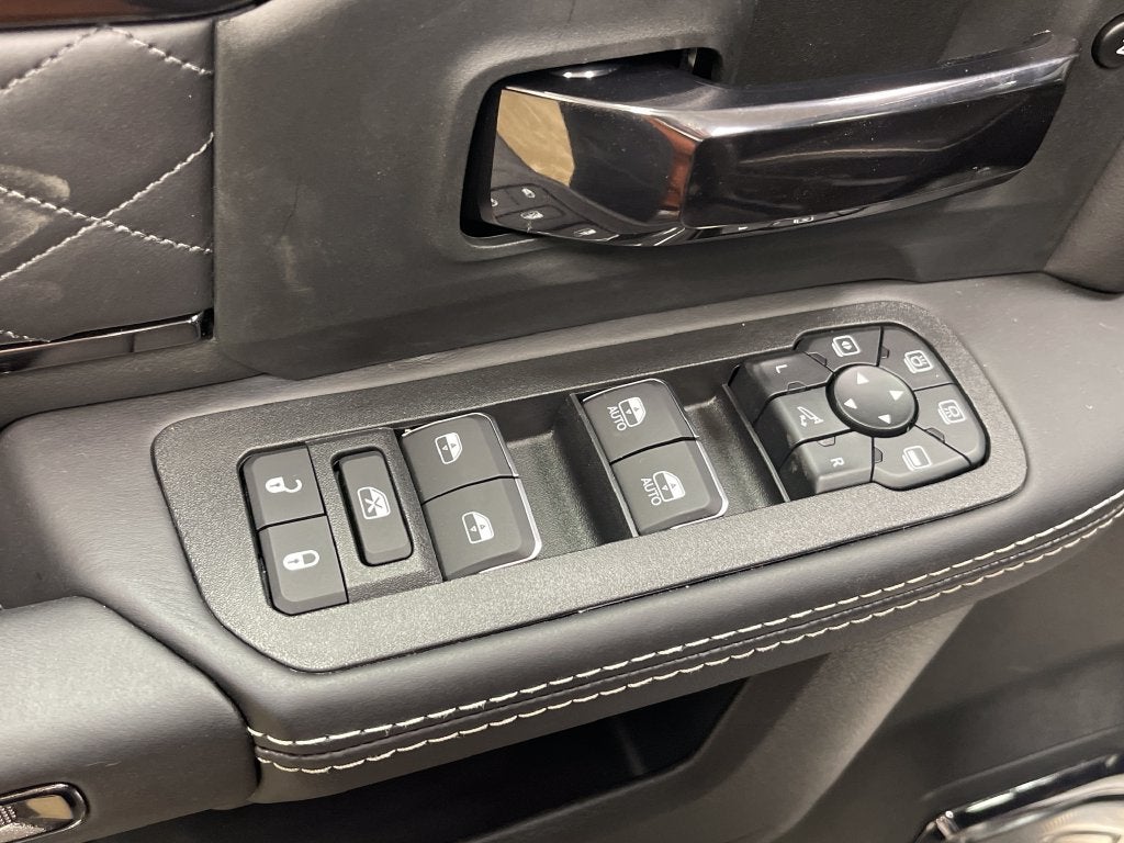 2027 RAM 2500 Limited