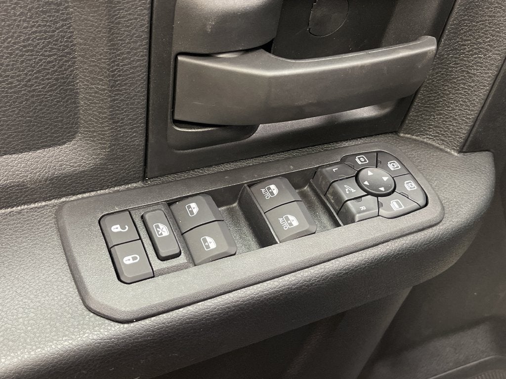 2027 RAM 2500 Warlock