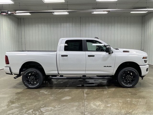 2026 RAM 2500 Big Horn Crew Cab 4X4 Diesel