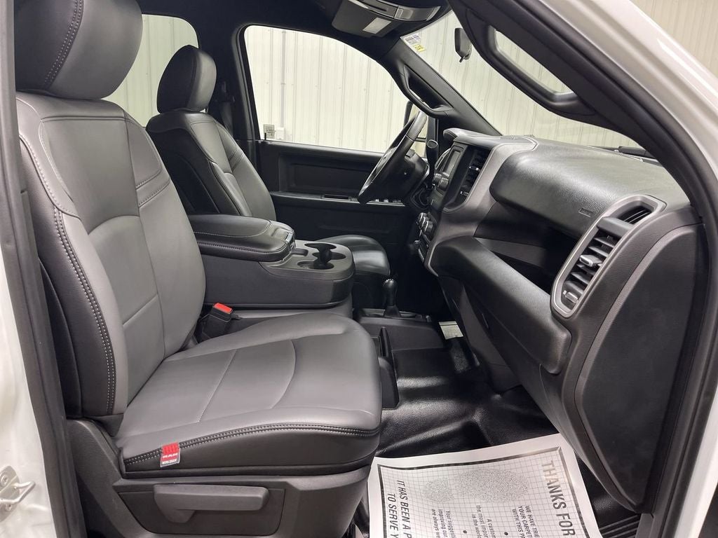 2024 RAM 5500 Chassis Cab Tradesman Crew Cab 4X4