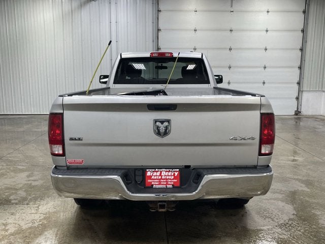 2011 RAM 1500 SLT Reg Cab 4X4