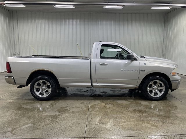 2011 RAM 1500 SLT Reg Cab 4X4