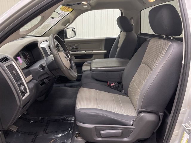 2011 RAM 1500 SLT Reg Cab 4X4
