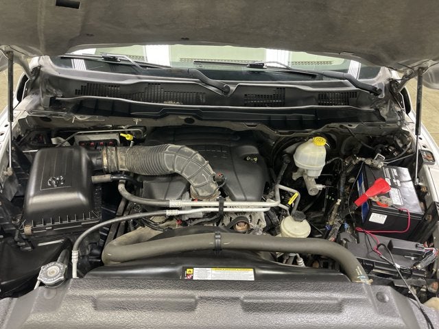 2011 RAM 1500 SLT Reg Cab 4X4