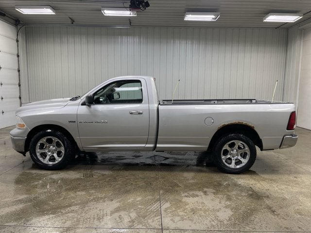 2011 RAM 1500 SLT Reg Cab 4X4