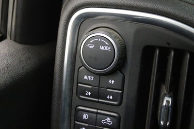 2022 Chevrolet Silverado 1500 LTD RST Crew Cab 4X4