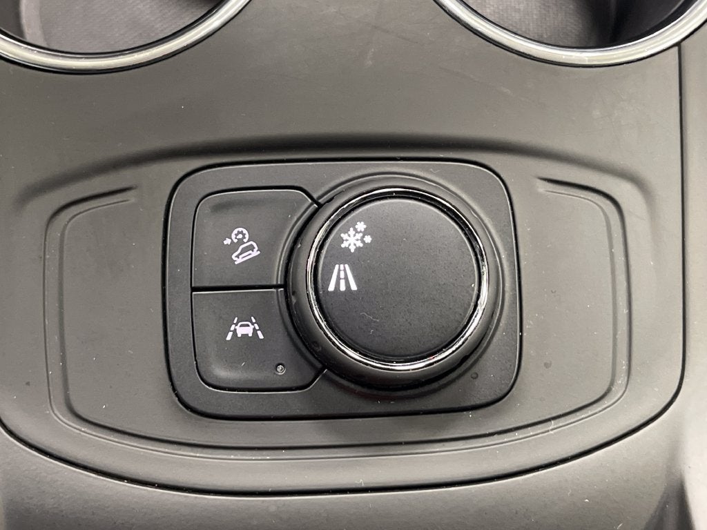 2024 GMC Terrain SLE - Photo 32