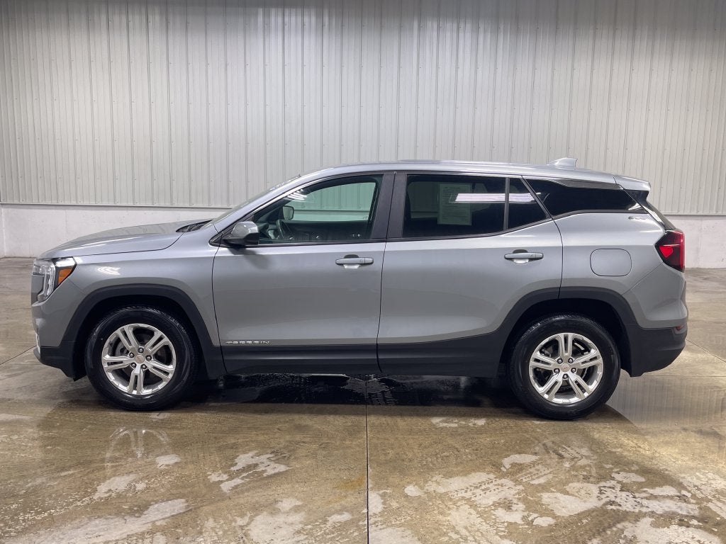 2024 GMC Terrain SLE - Photo 8