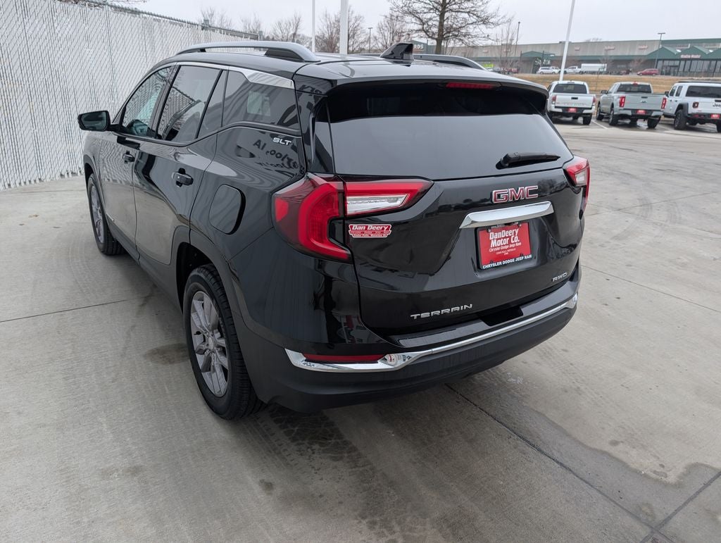 2024 GMC Terrain SLT AWD