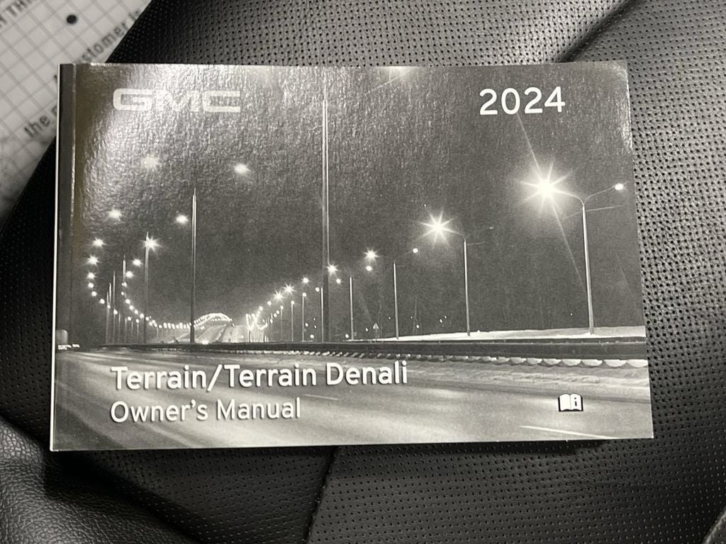 2024 GMC Terrain SLT