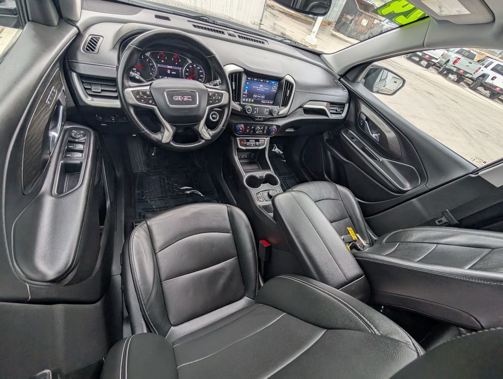 2024 GMC Terrain SLT AWD