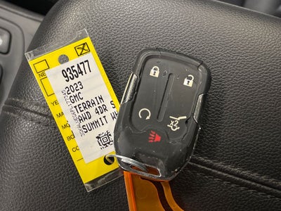 2023 GMC Terrain SLT