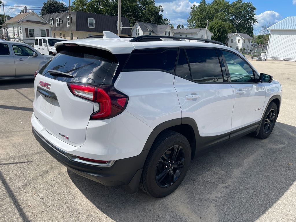 2022 GMC Terrain AT4