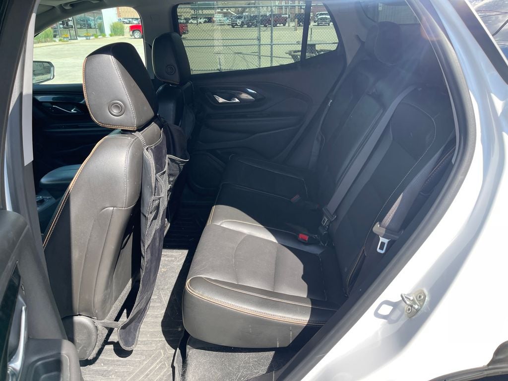 2022 GMC Terrain AT4