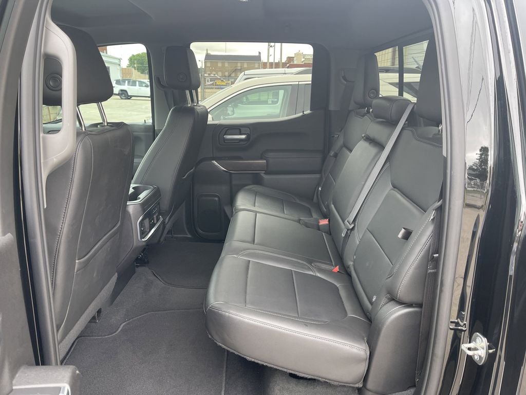 2020 GMC Sierra 1500 SLT Crew Cab 4X4