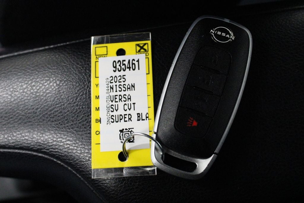 2025 Nissan Versa SV