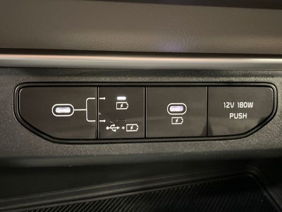 2025 Kia Carnival LXS