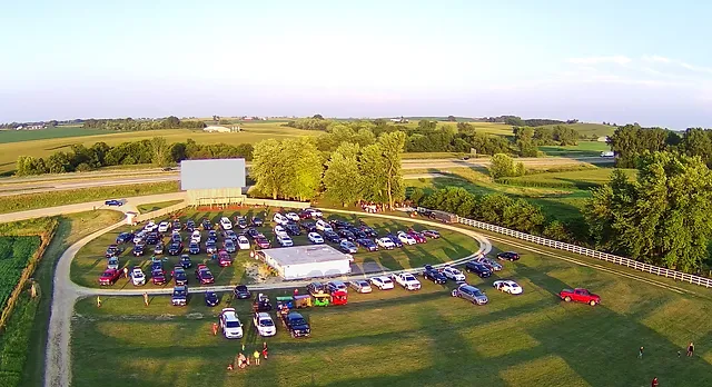 Maquoketa 61 Drive-In Theater